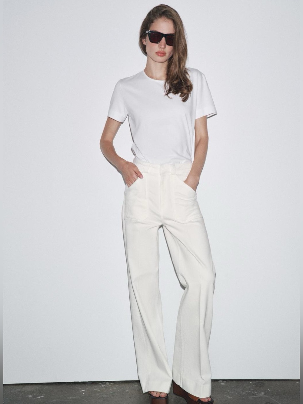 NWT. Zara ZW Collection Oyster White Extra-Long High-Rise Jeans. Size 8.